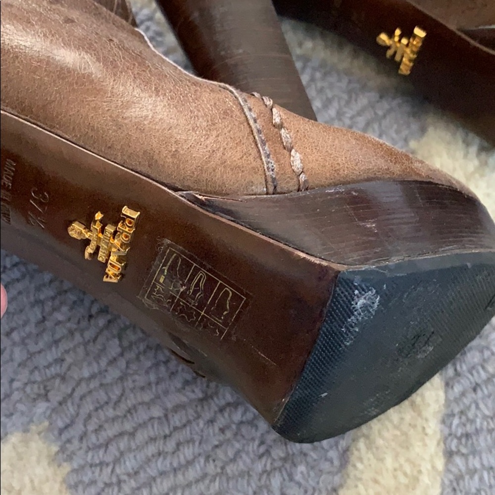 Prada brown antique leather boots size 37.5 - Picture 6 of 8